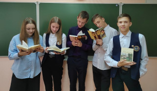 Поэтический квиз «Чтение между строк»