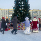 Развлекательно-игровая программа &laquo;Новогодний ДВИЖ&raquo; 1