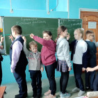 Литературно–игровая программа «Вместе весело шагать…» 2