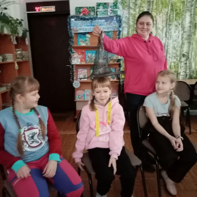 Познавательная программа «Под чистым небом Рождества»