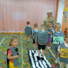 Познавательно-игровая программа «У светофора нет каникул» 1 Познавательно-игровая программа «У светофора нет каникул» 1